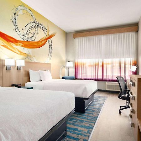 La Quinta Inn & Suites By Wyndham San Antonio Seaworld Lafb Экстерьер фото
