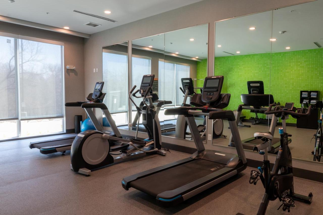 La Quinta Inn & Suites By Wyndham San Antonio Seaworld Lafb Экстерьер фото