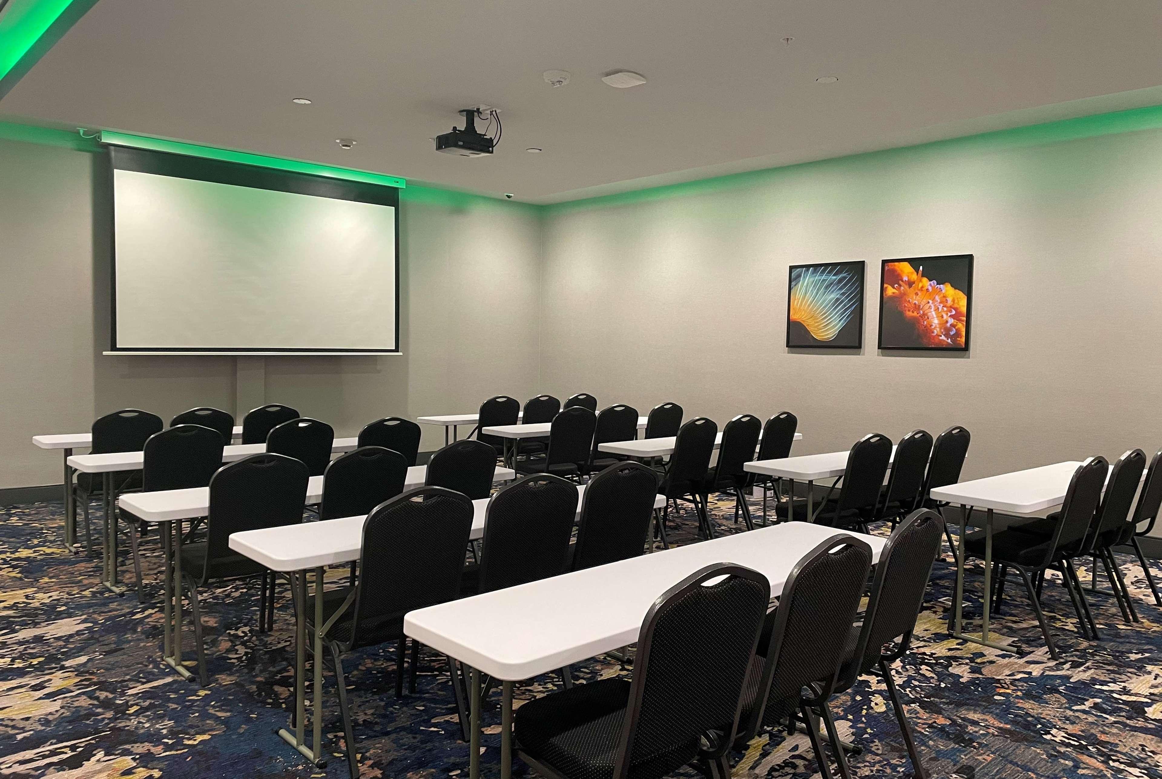 La Quinta Inn & Suites By Wyndham San Antonio Seaworld Lafb Экстерьер фото