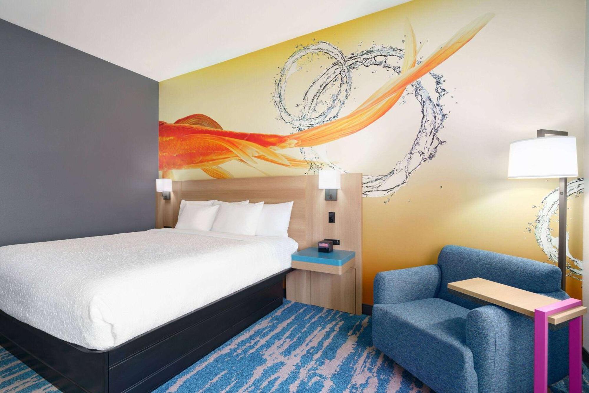 La Quinta Inn & Suites By Wyndham San Antonio Seaworld Lafb Экстерьер фото
